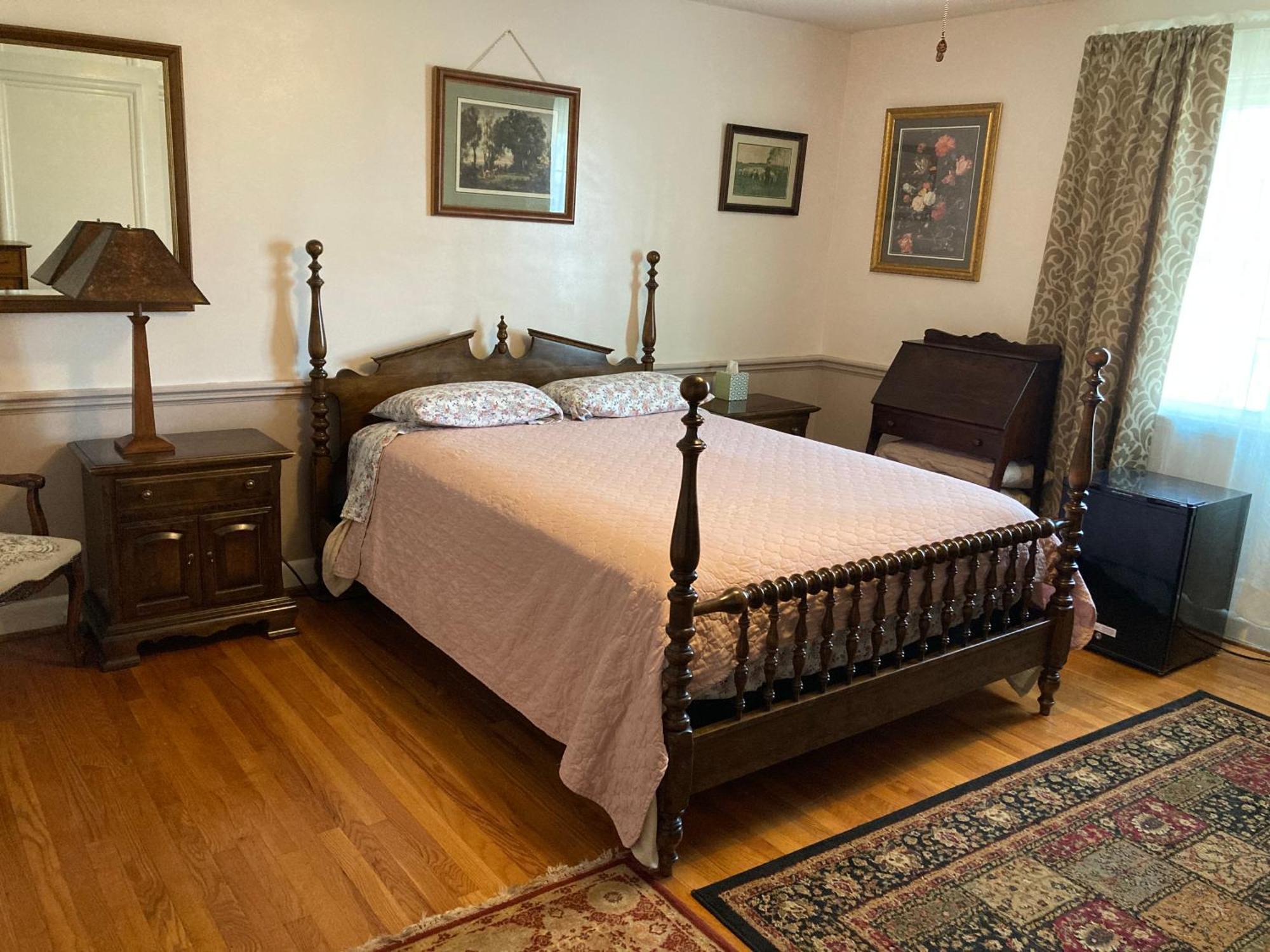 Sleepy Hollow Manor Inn